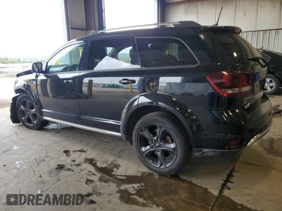 2018 Dodge Journey Crossroad with VIN 3C4PDDGG0JT516702, listed as a Copart auction lot 81110005 with Not provided miles and Salvage title. Bid and sale history available at DreamBid. Image 2.