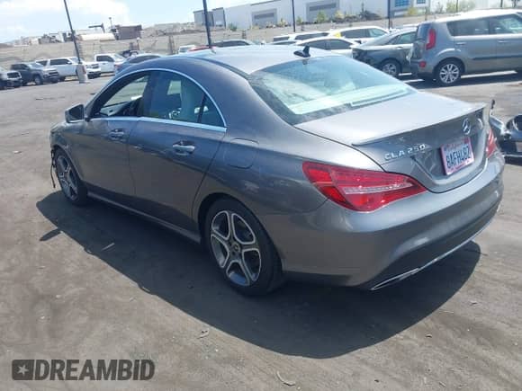 2018 Mercedes-Benz CLA 250 с VIN WDDSJ4EB2JN531878, выставлен на аукционе IAAI как лот 43084538 с пробегом 65 539 миль миль и . История ставок и продаж доступна на DreamBid. Изображение 3.