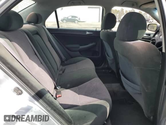 2005 Honda Accord LX z VIN 1HGCM564X5A075719, wystawiony jako Copart lot #81108845 z przebiegiem 234 627 mil mil oraz Szkoda całkowita • Salvage title. Historia ofert i sprzedaży dostępna na DreamBid. Obrazek 10.