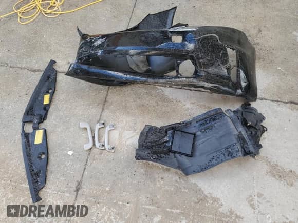 2013 Toyota Prius Two with VIN JTDZN3EUXD3209224, listed as a Copart auction lot 85172095 with 103,629 mi miles and Salvage title. Bid and sale history available at DreamBid. Image 12.