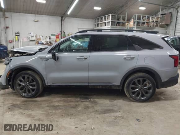 2022 Kia Sorento SX with VIN 5XYRKDLF6NG106303, listed as a IAAI auction lot 42137269 with 38,212 mi miles and . Bid and sale history available at DreamBid. Image 14.