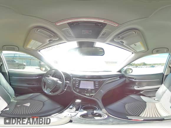 2020 Toyota Camry SE with VIN 4T1G11AK5LU873673, listed as a Copart auction lot 82445535 with 86,477 mi miles and Salvage title. Bid and sale history available at DreamBid. Image 14.