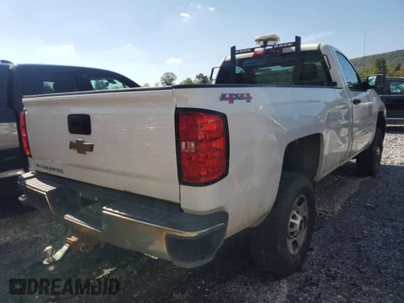 2015 Chevrolet Silverado 2500HD Work Truck with VIN 1GC0KUEG5FZ142467, listed as a Copart auction lot 80499545 with 92,695 mi miles and Salvage title. Bid and sale history available at DreamBid. Image 3.