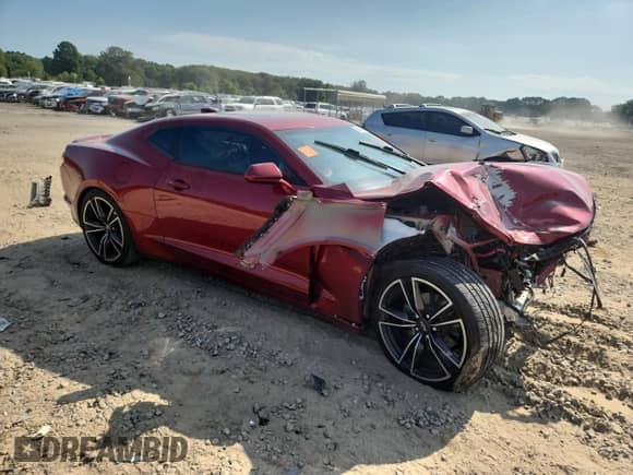 2021 Chevrolet Camaro 1LT z VIN 1G1FA1RS2M0130538, wystawiony jako Copart lot #66439875 z przebiegiem Nie podano mil oraz Szkoda całkowita • Salvage title. Historia ofert i sprzedaży dostępna na DreamBid. Obrazek 4.