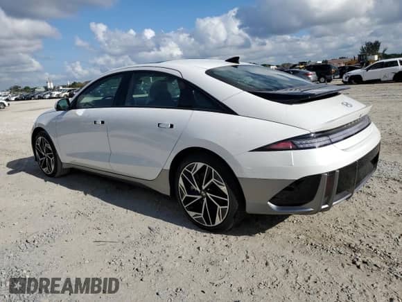 2023 Hyundai Ioniq 6 Limited с VIN KMHM54AA5PA021637, выставлен на аукционе Copart как лот 51473914 с пробегом 16 212 миль миль и . История ставок и продаж доступна на DreamBid. Изображение 2.