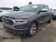 2019 Ram 1500 Limited z VIN 1C6SRFHT6KN773195, wystawiony jako IAAI lot #42421233 z przebiegiem 82 506 mil mil oraz . Historia ofert i sprzedaży dostępna na DreamBid. Obrazek 22.
