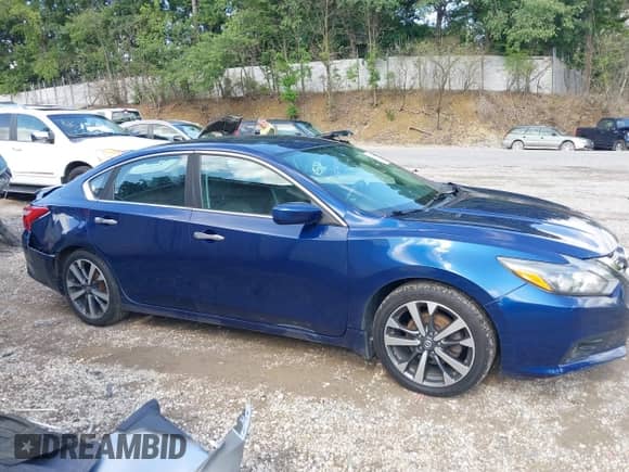 2016 Nissan Altima SL с VIN 1N4AL3AP9GC121892, выставлен на аукционе IAAI как лот 42685986 с пробегом 88 347 миль миль и . История ставок и продаж доступна на DreamBid. Изображение 13.