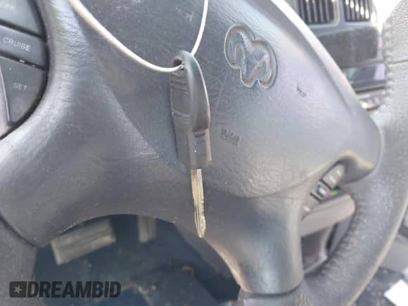 2004 Dodge Caravan EX с VIN 2D4GP74L44R553529, выставлен на аукционе IAAI как лот 42026342 с пробегом Не указан миль и . История ставок и продаж доступна на DreamBid. Изображение 11.