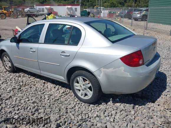 2006 Chevrolet Cobalt LT с VIN 1G1AL58F667755843, выставлен на аукционе IAAI как лот 43152559 с пробегом 62 728 миль миль и . История ставок и продаж доступна на DreamBid. Изображение 3.