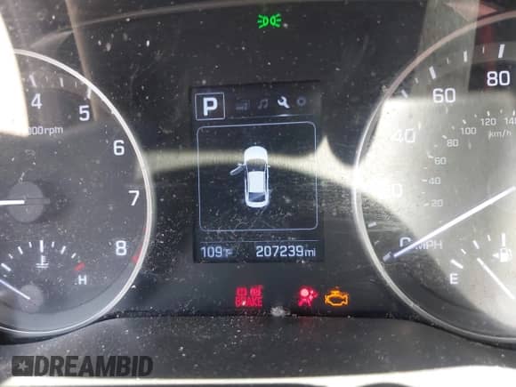 2018 Hyundai Elantra SEL с VIN 5NPD84LF2JH307207, выставлен на аукционе IAAI как лот 42732422 с пробегом 207 239 миль миль и . История ставок и продаж доступна на DreamBid. Изображение 15.