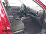 2025 Hyundai Venue SEL с VIN KMHRC8A39SU356749, выставлен на аукционе IAAI как лот 43474889 с пробегом 15 398 миль миль и . История ставок и продаж доступна на DreamBid. Изображение 5.