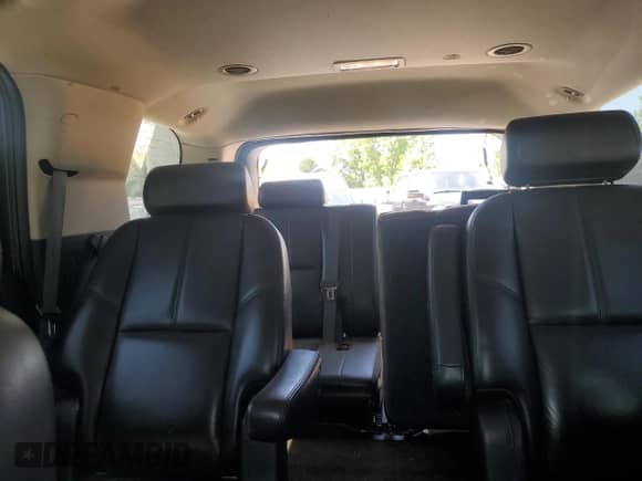 2007 Chevrolet Tahoe LS with VIN 1GNFK13097J332410, listed as a Copart auction lot 57723865 with 218,523 mi miles and Clean title. Bid and sale history available at DreamBid. Image 10.