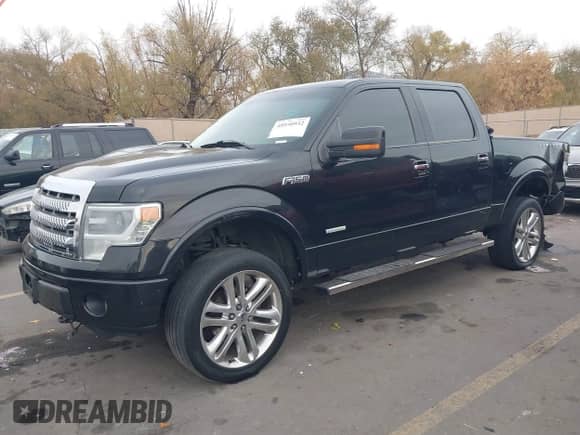2013 Ford F-150 XL with VIN 1FTFW1ET4DFB24972, listed as a IAAI auction lot 40930932 with 148,305 mi miles and . Bid and sale history available at DreamBid. Image 17.