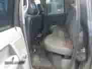 2008 Dodge 2500 SLT z VIN 3D7KS28A18G191162, wystawiony jako IAAI lot #43068775 z przebiegiem 536 108 mil mil oraz . Historia ofert i sprzedaży dostępna na DreamBid. Obrazek 8.