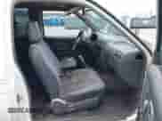 1996 Nissan Frontier XE с VIN 1N6SD16S2TC381958, выставлен на аукционе IAAI как лот 42565941 с пробегом 288 314 миль миль и . История ставок и продаж доступна на DreamBid. Изображение 5.