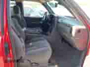 2006 Chevrolet Silverado 1500 LT3 с VIN 1GCEK19Z36Z136862, выставлен на аукционе IAAI как лот 42097096 с пробегом 254 905 миль миль и . История ставок и продаж доступна на DreamBid. Изображение 5.