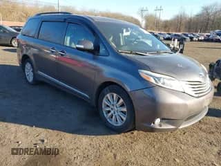 2015 Toyota Sienna Limited with VIN 5TDDK3DC5FS096649, listed as a IAAI auction lot 41292478 with 234,298 mi miles and . Bid and sale history available at DreamBid. Image 1.