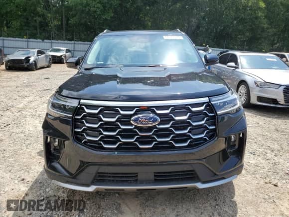 2025 Ford Explorer with VIN 1FMWK7HC1SGB97312, listed as a Copart auction lot 59141115 with 4 mi miles and Salvage title. Bid and sale history available at DreamBid. Image 5.
