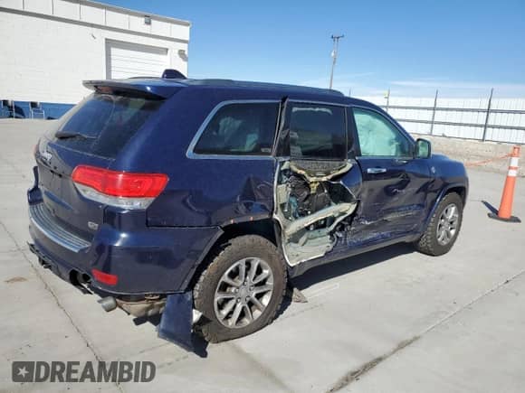 2016 Jeep Grand Cherokee Overland with VIN 1C4RJFCG2GC350920, listed as a Copart auction lot 80224945 with 141,409 mi miles and Salvage title. Bid and sale history available at DreamBid. Image 3.