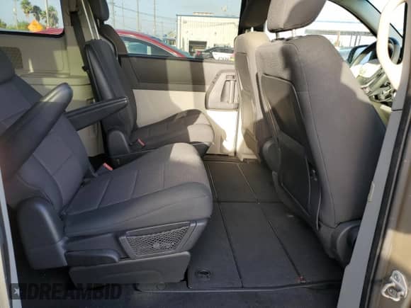 2008 Dodge Grand Caravan SE с VIN 2D8HN44H88R145771, выставлен на аукционе Copart как лот 84870365 с пробегом 177 859 миль миль и Списание • Salvage title. История ставок и продаж доступна на DreamBid. Изображение 11.