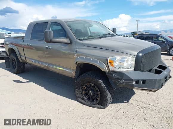 2008 Dodge 2500 SXT with VIN 3D7KS29A48G202850, listed as a IAAI auction lot 43205112 with 157,908 mi miles and . Bid and sale history available at DreamBid. Image 1.