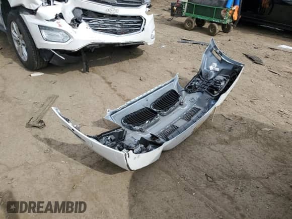 2016 BMW 5 Series 535i z VIN WBA5B1C52GG552806, wystawiony jako Copart lot #49395795 z przebiegiem 59 602 mil mil oraz Szkoda całkowita • Salvage title. Historia ofert i sprzedaży dostępna na DreamBid. Obrazek 12.