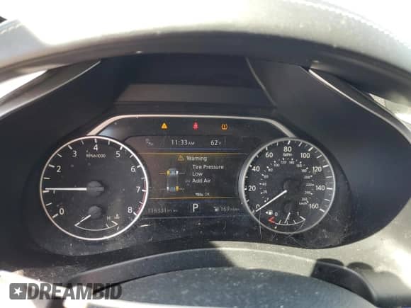 2017 Nissan Murano SL with VIN 5N1AZ2MG5HN148068, listed as a Copart auction lot 70585905 with 116,331 mi miles and Salvage title. Bid and sale history available at DreamBid. Image 9.