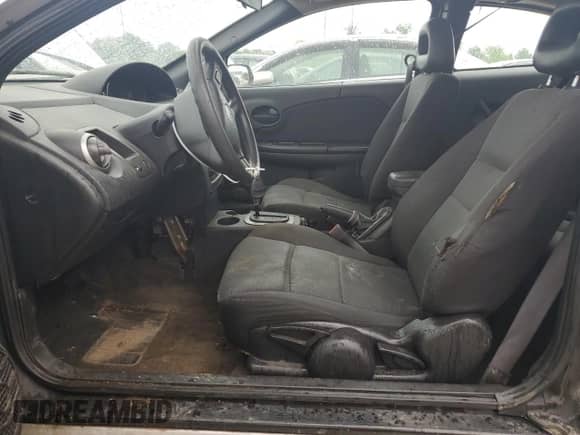 2005 Saturn ION ION 2 с VIN 1G8AN12F45Z105019, выставлен на аукционе Copart как лот 55380314 с пробегом 173 681 миль миль и На запчасти • Non repairable. История ставок и продаж доступна на DreamBid. Изображение 7.