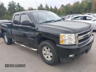 2011 Chevrolet Silverado 1500 LTZ z VIN 1GCRKTE3XBZ235087, wystawiony jako IAAI lot #43288746 z przebiegiem 140 569 mil mil oraz . Historia ofert i sprzedaży dostępna na DreamBid. Obrazek 1.
