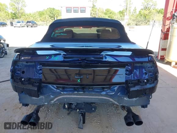 2020 Ford Mustang GT Premium с VIN 1FATP8FF5L5156633, выставлен на аукционе IAAI как лот 41648944 с пробегом 30 939 миль миль и . История ставок и продаж доступна на DreamBid. Изображение 17.