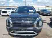 2024 Mitsubishi Outlander SE z VIN JA4J3VA81RZ012612, wystawiony jako IAAI lot #42987561 z przebiegiem 35 220 mil mil oraz . Historia ofert i sprzedaży dostępna na DreamBid. Obrazek 12.