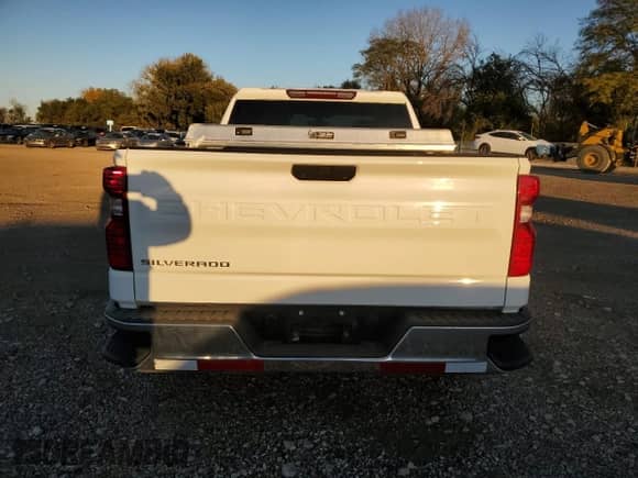 2020 Chevrolet Silverado 1500 Work Truck with VIN 1GCRWAEH9LZ165684, listed as a Copart auction lot 87221755 with 164,160 mi miles and Clean title. Bid and sale history available at DreamBid. Image 6.