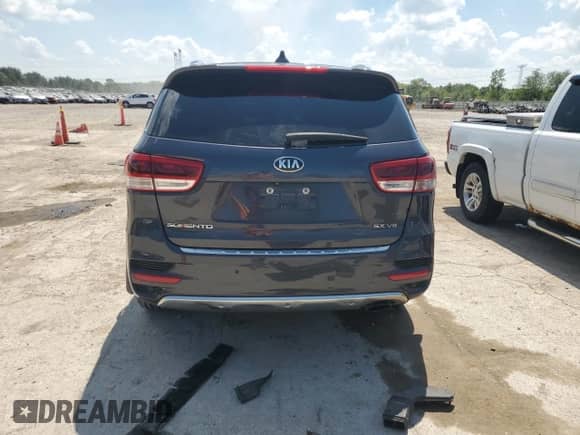 2018 Kia Sorento SX z VIN 5XYPKDA50JG363209, wystawiony jako Copart lot #68758855 z przebiegiem 148 746 mil mil oraz Szkoda całkowita • Salvage title. Historia ofert i sprzedaży dostępna na DreamBid. Obrazek 6.