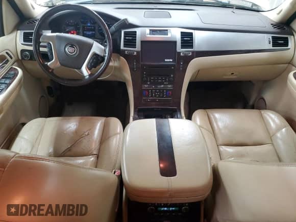 2007 Cadillac Escalade ESV с VIN 1GYFK66887R260456, выставлен на аукционе Copart как лот 81927235 с пробегом 220 524 миль миль и Чистый • Clean title. История ставок и продаж доступна на DreamBid. Изображение 8.