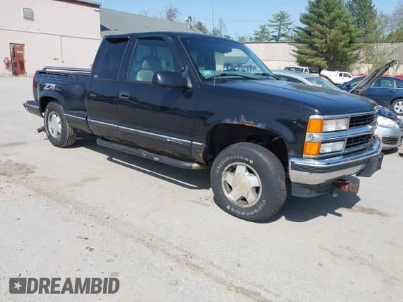 1997 Chevrolet Silverado 1500 with VIN 2GCEK19R3V1159386, listed as a IAAI auction lot 42159684 with 98,577 mi miles and . Bid and sale history available at DreamBid. Image 1.