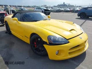 2005 Dodge Viper SRT-10 with VIN 1B3JZ65Z55V500798, listed as a IAAI auction lot 42276035 with 32,876 mi miles and . Bid and sale history available at DreamBid. Image 1.