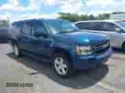 2007 Chevrolet Suburban LTZ z VIN 3GNFK16347G208083, wystawiony jako IAAI lot #42539618 z przebiegiem 276 426 mil mil oraz . Historia ofert i sprzedaży dostępna na DreamBid. Obrazek 1.