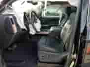 2019 Chevrolet Silverado 2500HD LTZ z VIN 1GC1KTEY5KF276415, wystawiony jako Copart lot #80150685 z przebiegiem 74 421 mil mil oraz Szkoda całkowita • Salvage title. Historia ofert i sprzedaży dostępna na DreamBid. Obrazek 7.