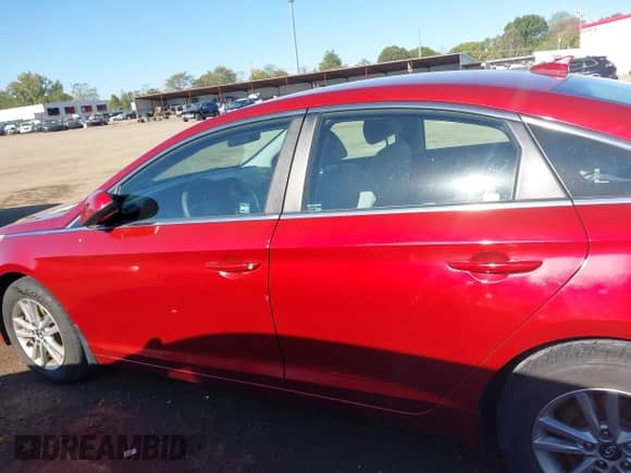 2015 Hyundai Sonata SE с VIN 5NPE24AF1FH224920, выставлен на аукционе IAAI как лот 43408532 с пробегом 78 004 миль миль и . История ставок и продаж доступна на DreamBid. Изображение 14.