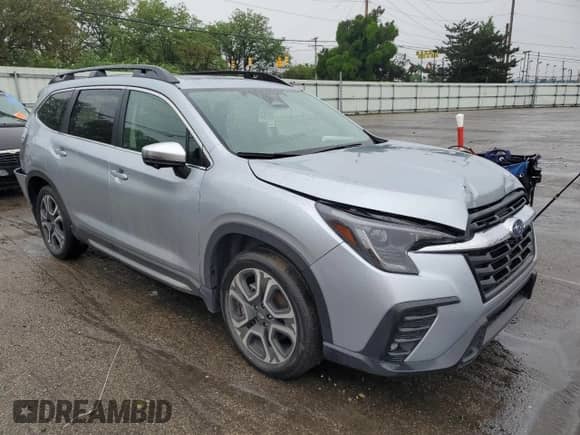 2023 Subaru Ascent Limited с VIN 4S4WMARD5P3405480, выставлен на аукционе Copart как лот 61194015 с пробегом Не указан миль и Списание • Salvage title. История ставок и продаж доступна на DreamBid. Изображение 4.