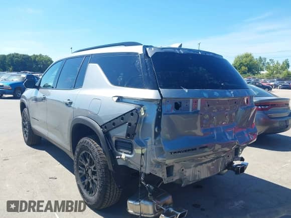 2025 Chevrolet Traverse AWD Z71 with VIN 1GNEVJRSXSJ297302, listed as a IAAI auction lot 42902419 with 730 mi miles and . Bid and sale history available at DreamBid. Image 3.