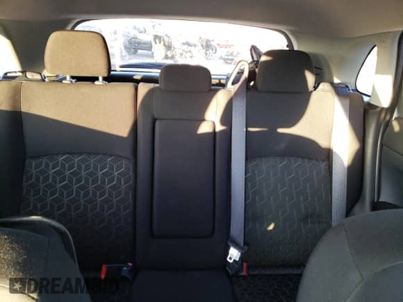 2024 Mitsubishi Outlander S с VIN JA4ARUAU9RU005166, выставлен на аукционе Copart как лот 85740214 с пробегом 6 541 миль миль и Списание • Salvage title. История ставок и продаж доступна на DreamBid. Изображение 10.