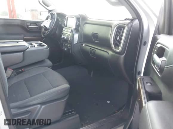 2019 GMC Sierra 1500 Elevation with VIN 1GTR8CED8KZ266443, listed as a IAAI auction lot 42662811 with 115,079 mi miles and . Bid and sale history available at DreamBid. Image 5.