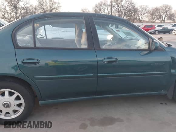 1999 Chevrolet Malibu LS с VIN 1G1NE52M3X6230247, выставлен на аукционе IAAI как лот 41712060 с пробегом 189 881 миль миль и . История ставок и продаж доступна на DreamBid. Изображение 13.