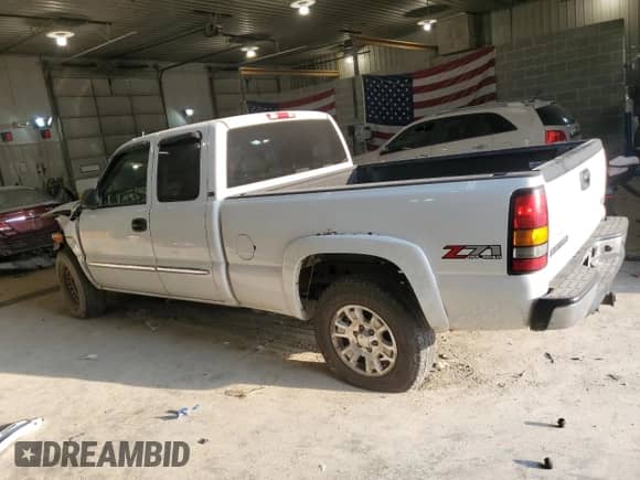 2007 GMC Sierra 1500 SLT с VIN 1GTEK19Z57E195579, выставлен на аукционе Copart как лот 63275354 с пробегом 223 306 миль миль и Списание • Salvage title. История ставок и продаж доступна на DreamBid. Изображение 2.