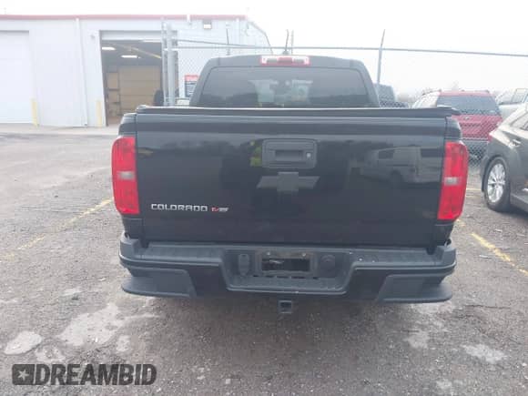 2017 Chevrolet Colorado 2WD WT с VIN 1GCGSBEN6H1305100, выставлен на аукционе IAAI как лот 41738071 с пробегом 83 280 миль миль и . История ставок и продаж доступна на DreamBid. Изображение 17.