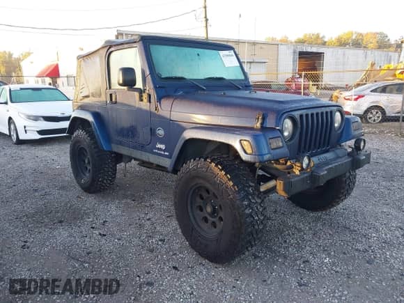 2005 Jeep Wrangler X with VIN 1J4FA39S95P374547, listed as a IAAI auction lot 43500040 with 190,023 mi miles and . Bid and sale history available at DreamBid. Image 1.