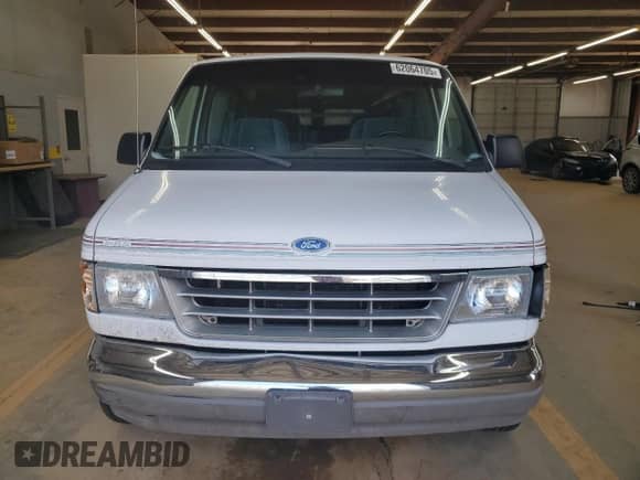 1993 Ford Econoline Cargo с VIN 1FDEE14Y5PHA07711, выставлен на аукционе Copart как лот 62064705 с пробегом 150 336 миль миль и Списание • Salvage title. История ставок и продаж доступна на DreamBid. Изображение 5.