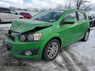 2015 Chevrolet Sonic LT with VIN 1G1JD6SG2F4219008, listed as a Copart auction lot 48190445 with 101,733 mi miles and Salvage title. Bid and sale history available at DreamBid. Image 1.