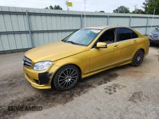 2011 Mercedes-Benz C 300 Sport z VIN WDDGF5EB8BA510748, wystawiony jako Copart lot #70674625 z przebiegiem 164 030 mil mil oraz Czysty tytuł • Clean title. Historia ofert i sprzedaży dostępna na DreamBid. Obrazek 1.